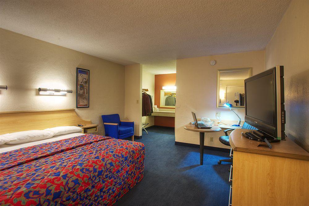 San Jose Airport Inn エクステリア 写真