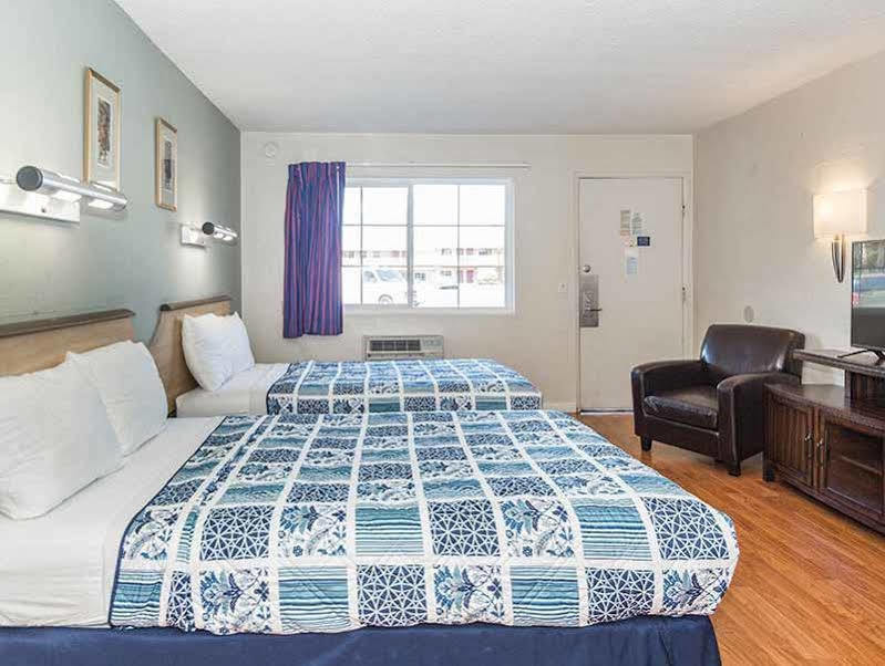 San Jose Airport Inn エクステリア 写真